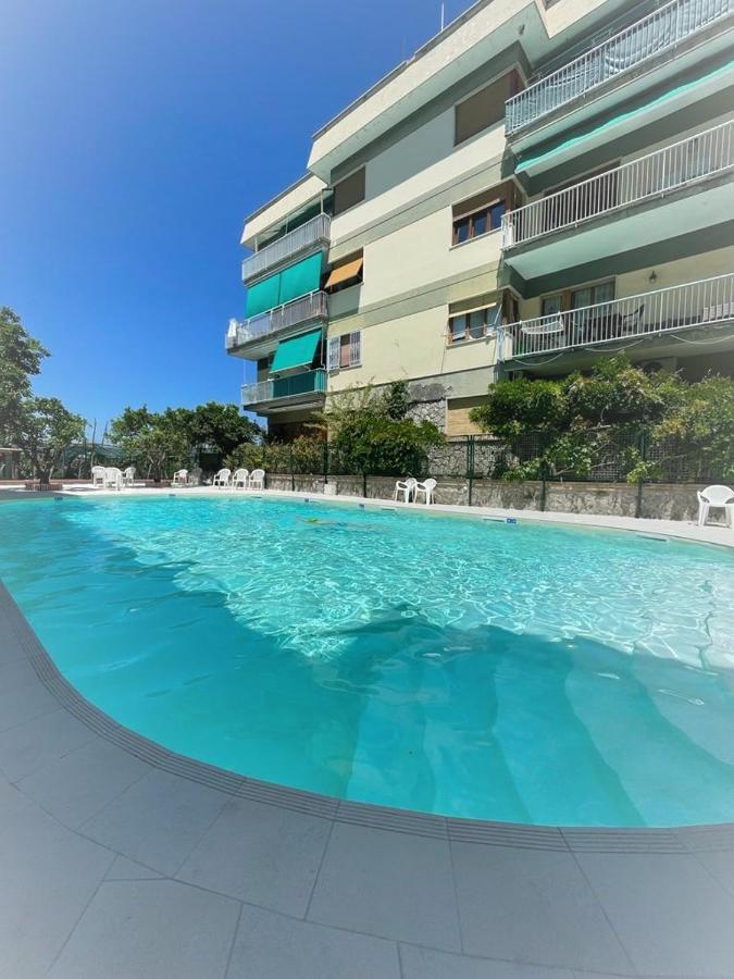 Апартаменты Emy House Сорренто Экстерьер фото
