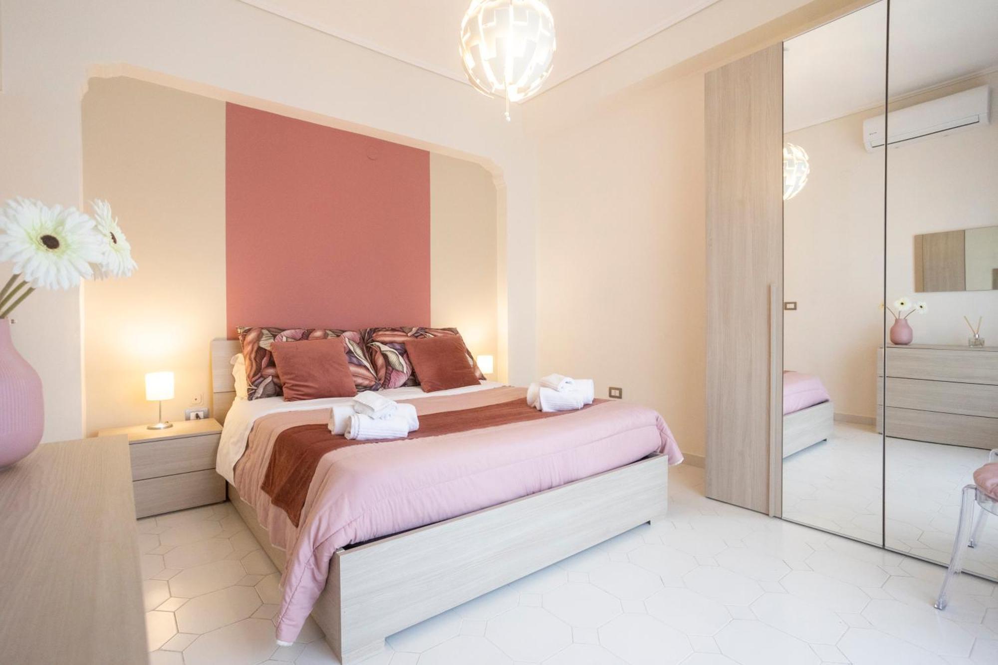 Апартаменты Emy House Сорренто Экстерьер фото