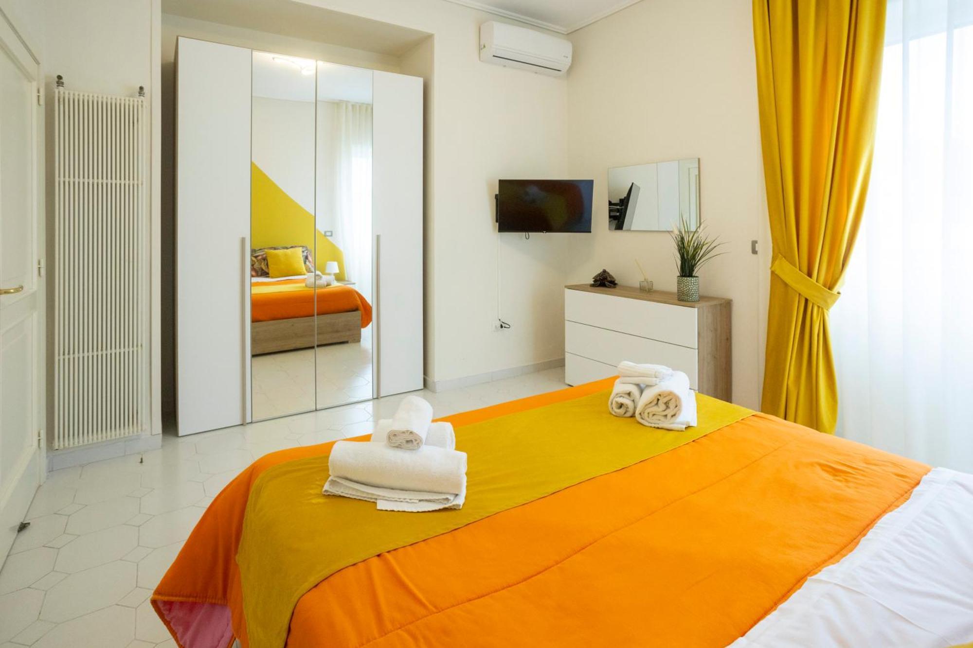 Апартаменты Emy House Сорренто Экстерьер фото